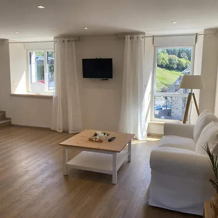 La Truyere, A La Chaldette Сasa de vacaciones Saint-Rémy-de-Chaudes-Aigues